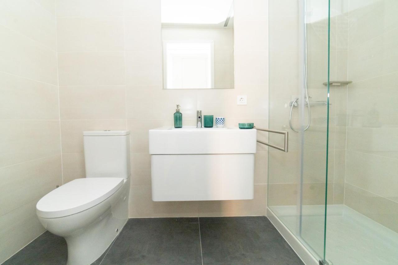 ליסבון Blue By The River 3 - Elegant Two-Bedroom In Santos מראה חיצוני תמונה